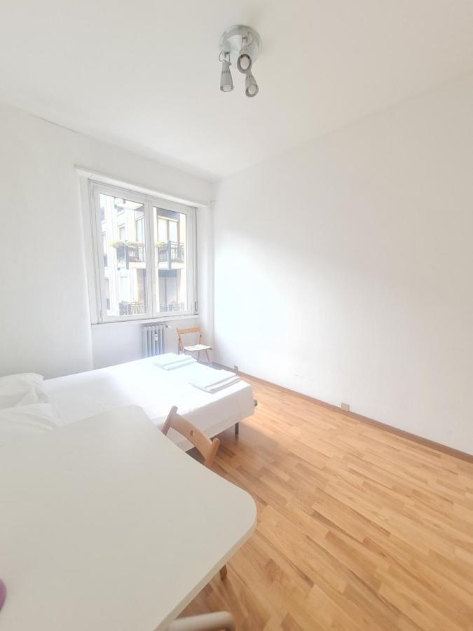 Duomo - Convenient 2BedRoom Apartment Milaan Buitenkant foto