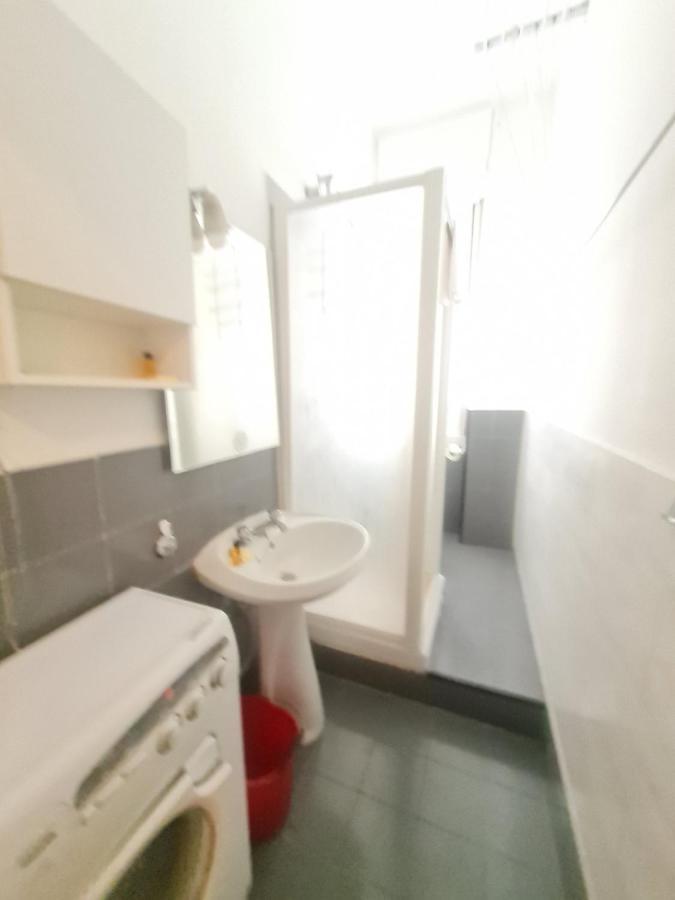Duomo - Convenient 2BedRoom Apartment Milaan Buitenkant foto